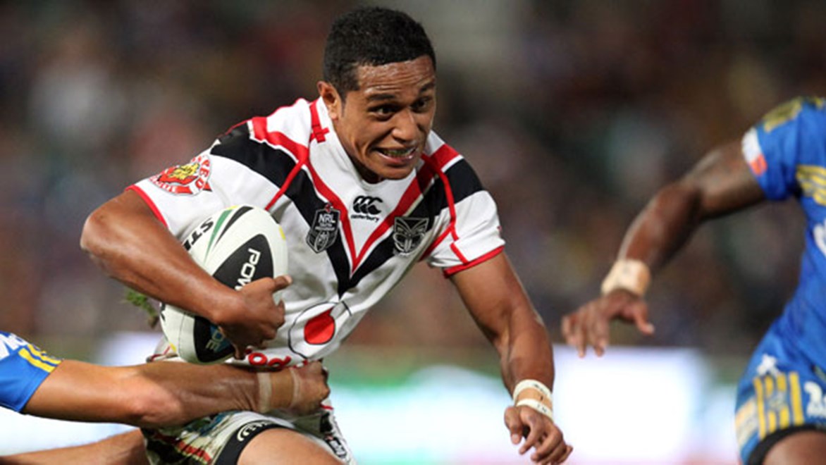Warriors winger Glen Fisiiahi has suffered another injury setback that will threaten his ability to start the 215 season.