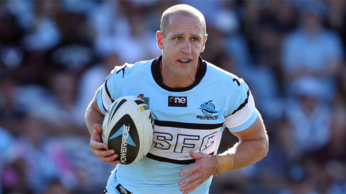 Sharks halfback Jeff Robson says his new halves partner Ben Barba will play a similar role to what Todd Carney used to.