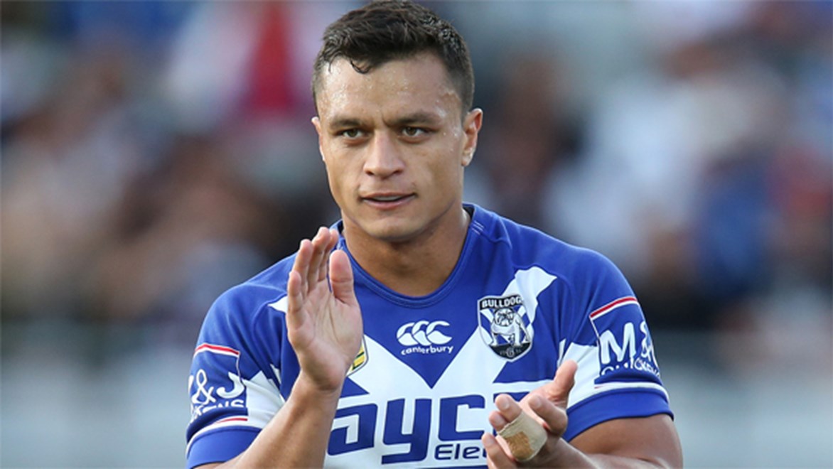 Bulldogs winger Sam Perrett has shifted from fullback to accommodate Brett Morris - who he says will add an instinctive element to the Bulldogs' attack.