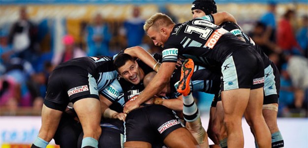 Holmes the hero as Sharks win thriller