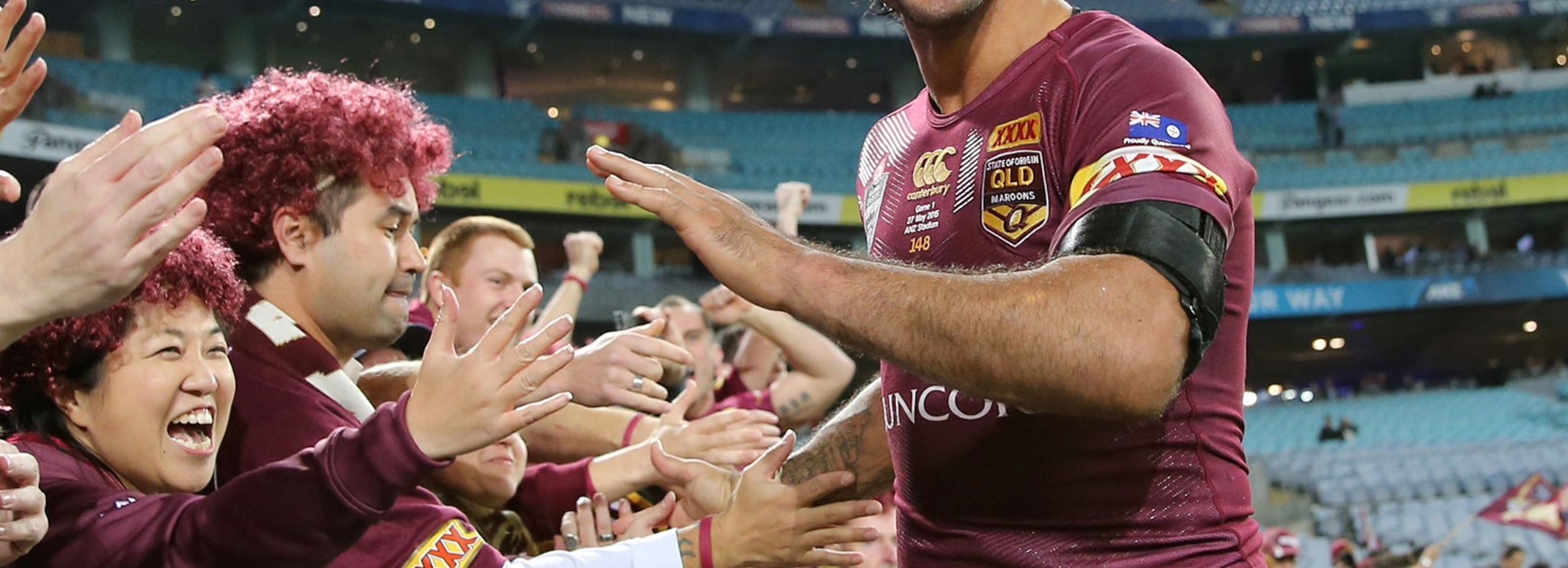 Johnathan Thurston thanks Maroons fans following Queensland's one-point win in Origin I.