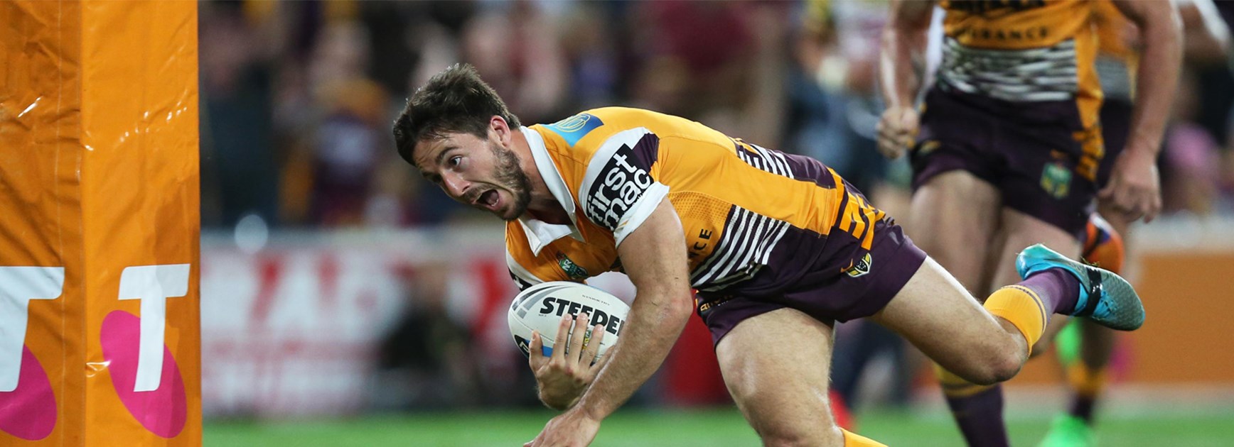 Ben Hunt scored a brilliant solo try against the Cowboys on Saturday night.