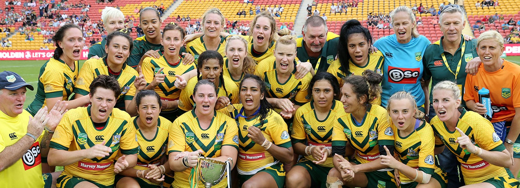 The Jillaroos celebrate their victory over the Kiwi Ferns at Suncorp Stadium.