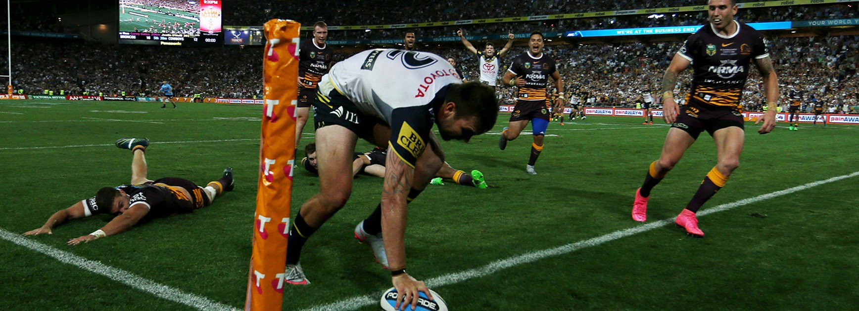 Cowboys winger Kyle Feldt scores the match-leveling try in the grand final against the Broncos.