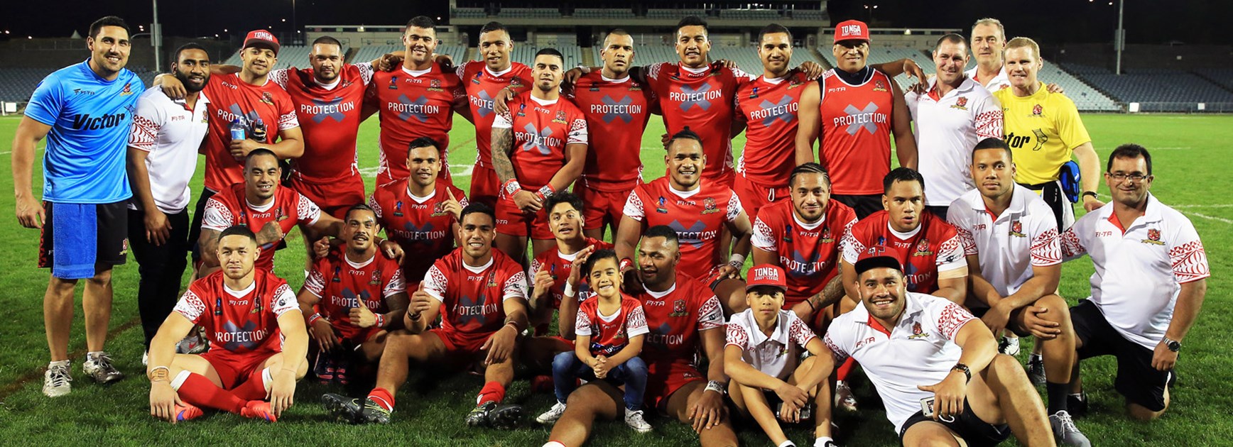 Tonga qualified for the 2017 Rugby League World Cup following a 28-8 win over Cook Islands.