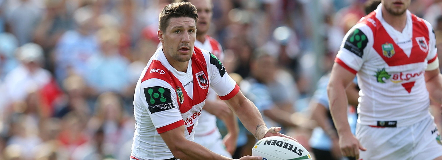 Gareth Widdop in action against the Sharks in Round 2.