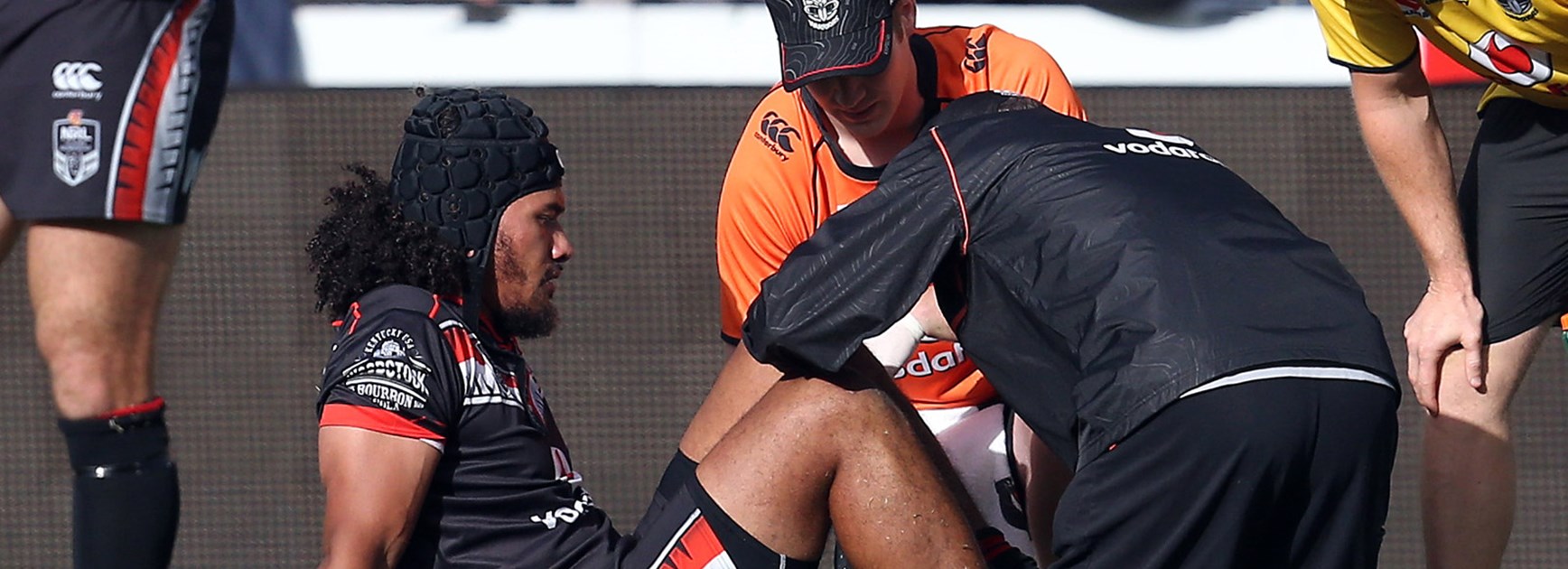 Warriors forward Sione Lousi picked up a knee injury against the Dragons in Round 9.