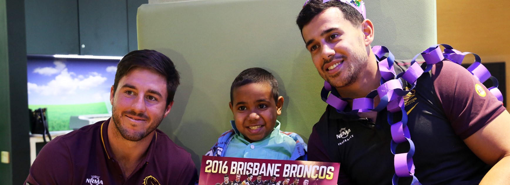 Broncos stars Ben Hunt and Jordan Kahu put some smiles on the faces of sick kids in Brisbane's Lady Cilento Hospital this week.