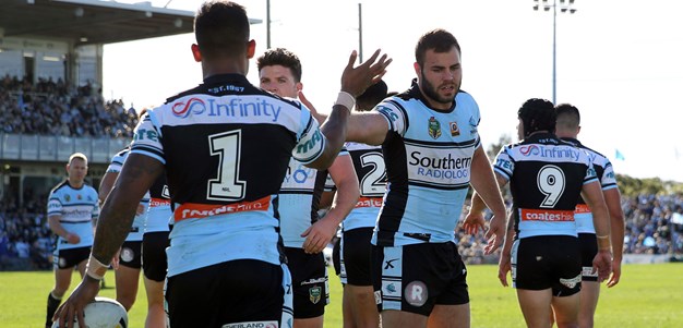 Sharks extend streak with Knights drubbing