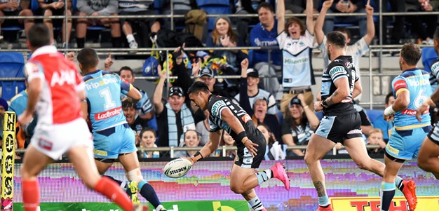 Titans match Sharks in thrilling draw