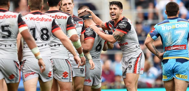 Warriors back defence on run home
