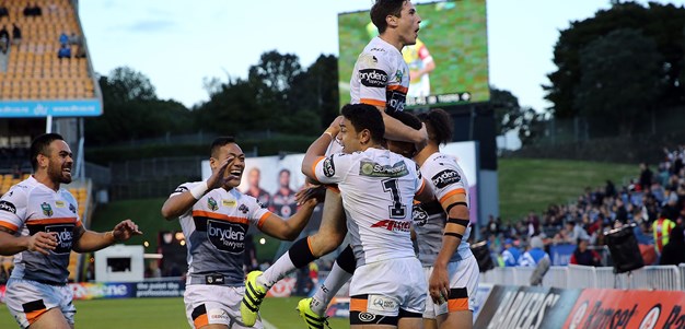 Tigers snatch late win over Warriors