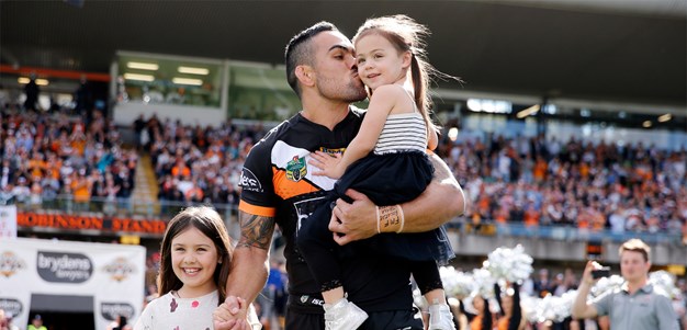 Halatau praises Farah after farewell