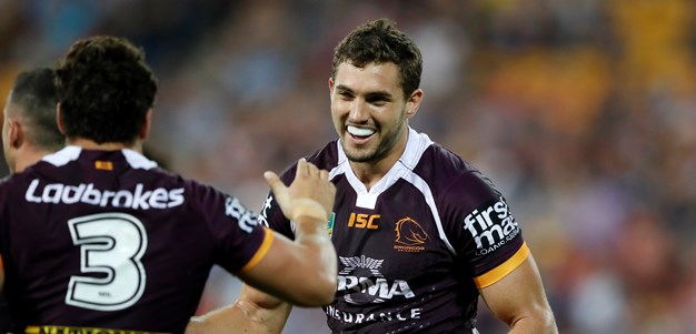 Stat Attack: Why Broncos can't move Oates from wing