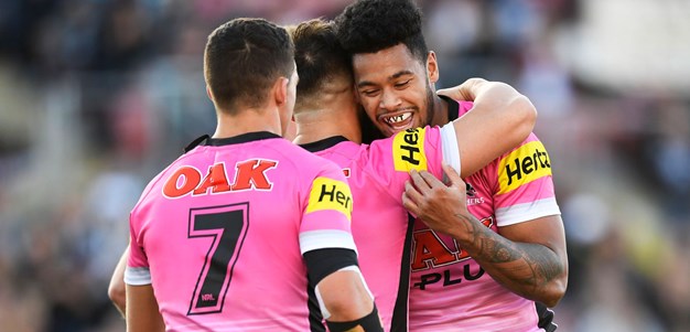 Panthers beat in-form Titans