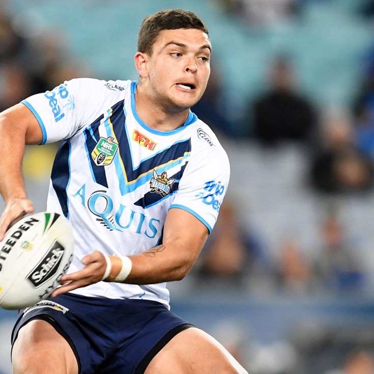 Titans halves 'rattled' by contract story