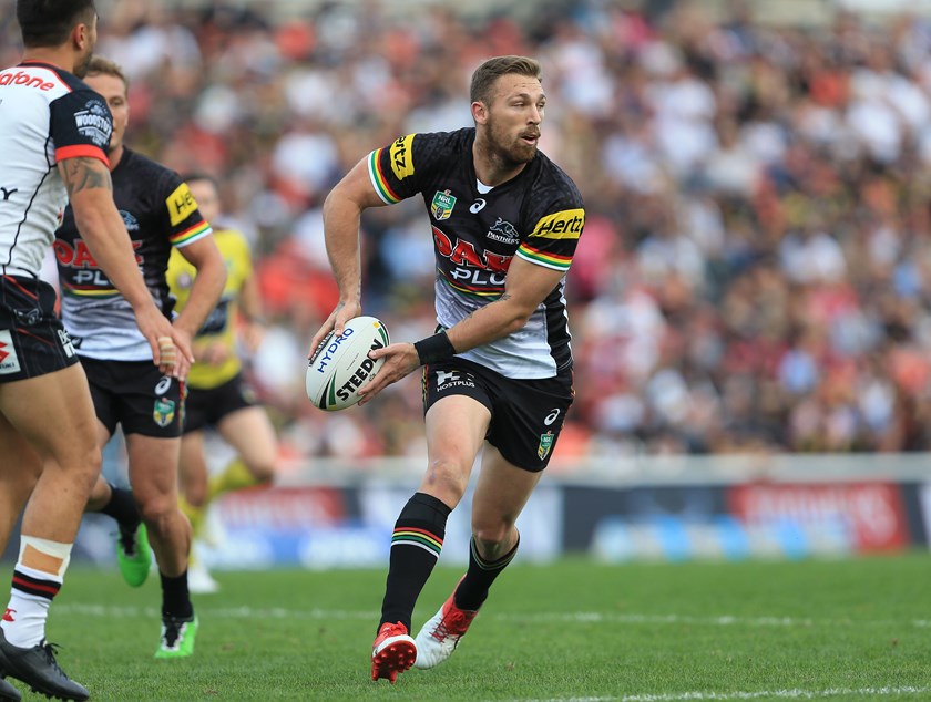 Bryce Cartwright passes for the Panthers.