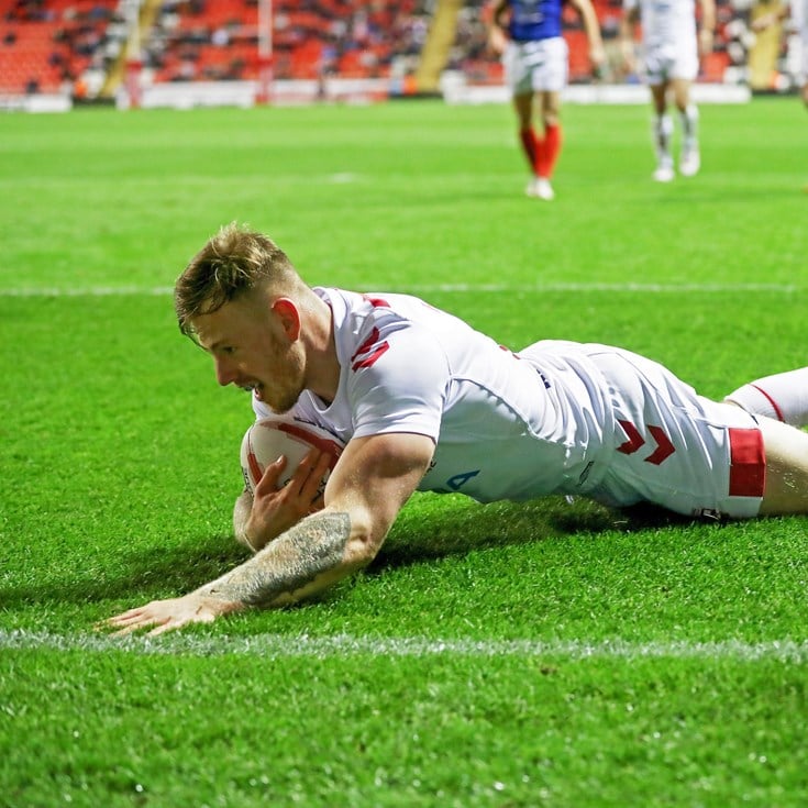 Bennett's England thrash France ahead of NZ series