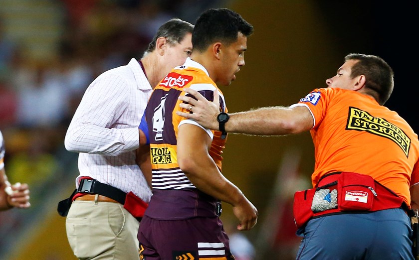 Jordan Kahu suffered a broken jaw in round two.