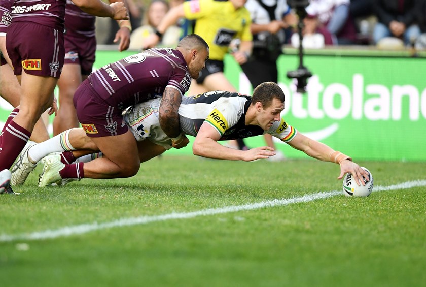 Panthers back-rower Isaah Yeo scores a try against Manly in round 20.
