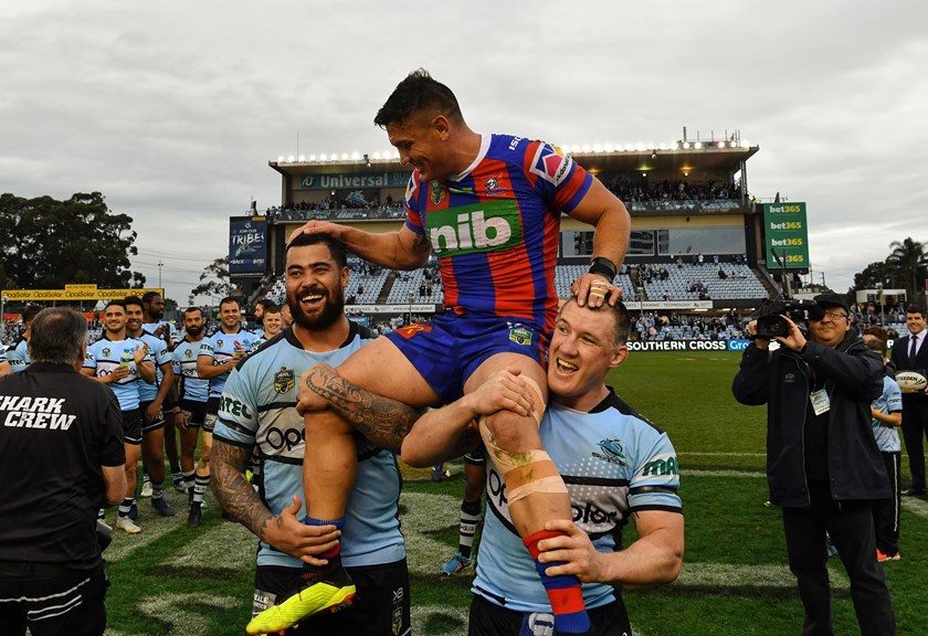 Chris Heighington with Andrew Fifita and Paul Gallen.