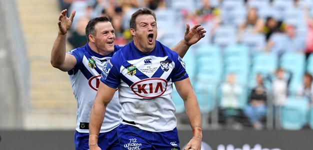 Panthers star halfback injured as Bulldogs win