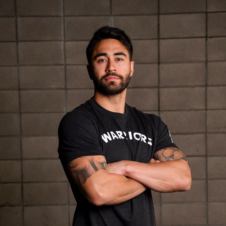 Warriors will sign new half unless Johnson takes pay cut