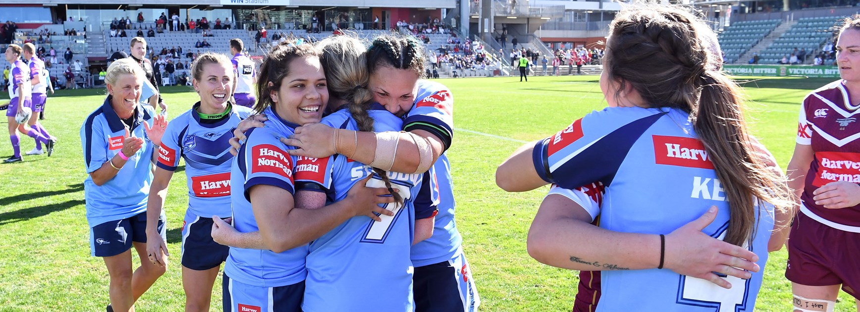 The triumphant NSW women's team in 2017.