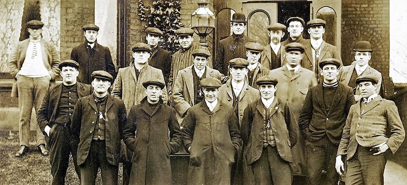 The 1908 Kangaroos team.