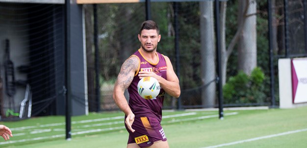 Lock him in: Seibold throws Gillett a fresh challenge