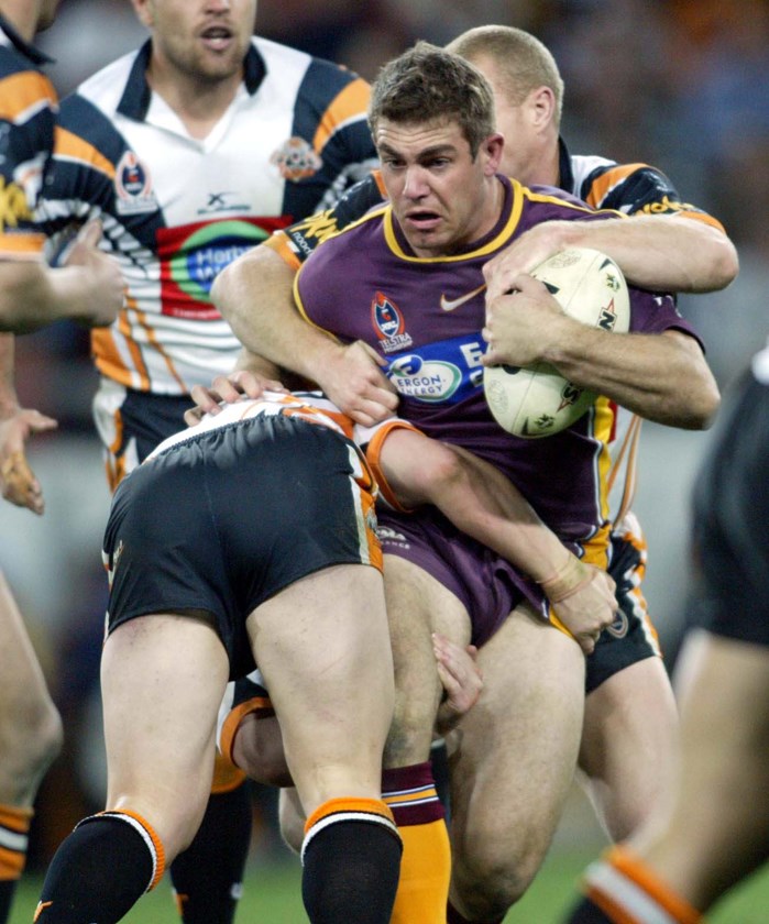 Corey Parker taking on the Tigers on a controversial day in 2004.