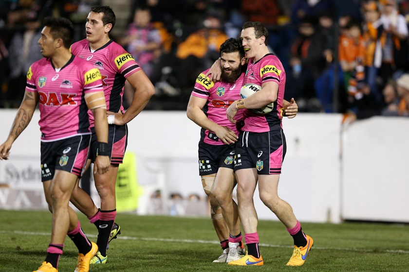 David Simmons celebrates a try against the Tigers in round 15, 2015.