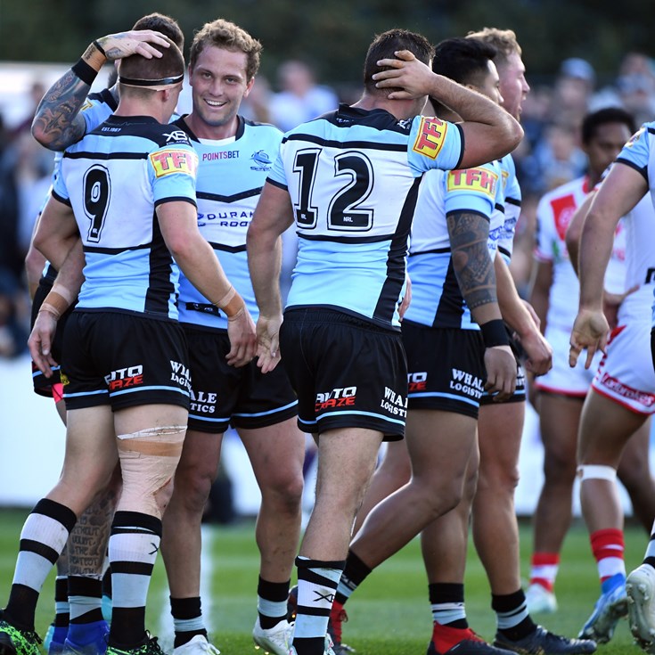 Xerri's contentious late try saves Sharks against Dragons