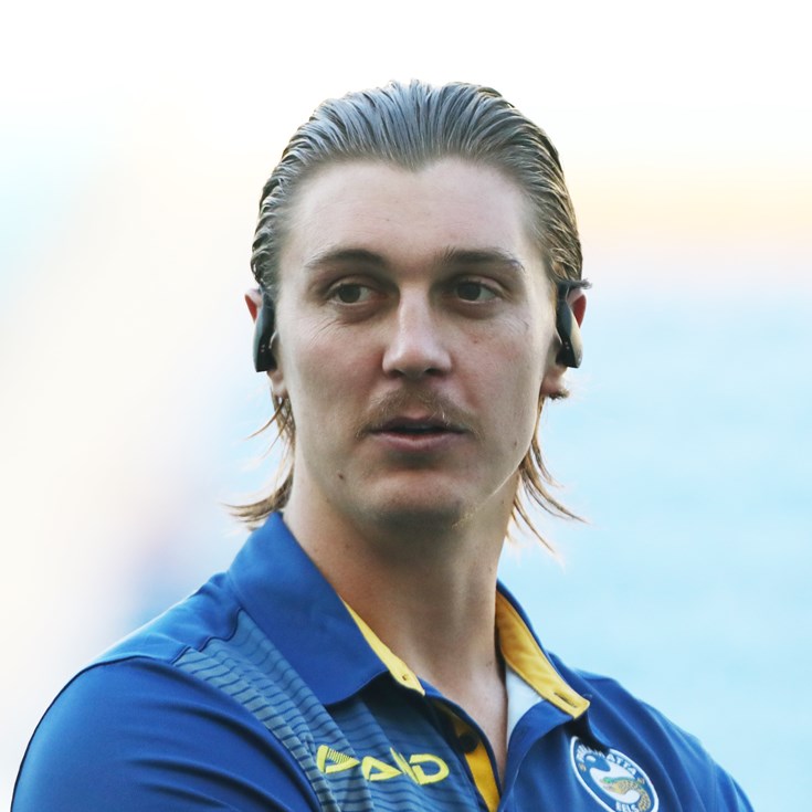 Lane apologises for Mad Monday photos but denies breaking law