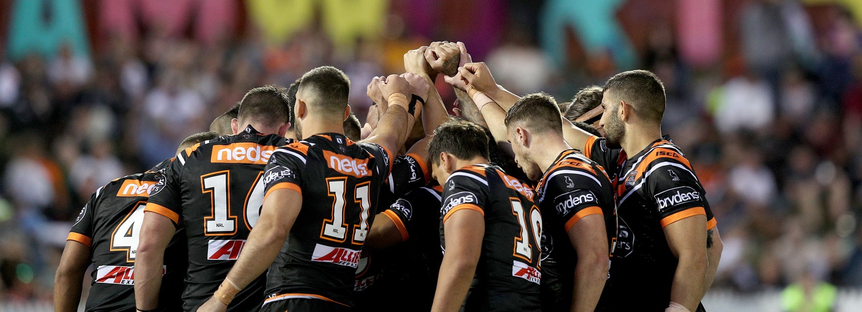 Wests Tigers prepare for their clash with Gold Coast in Tamworth.