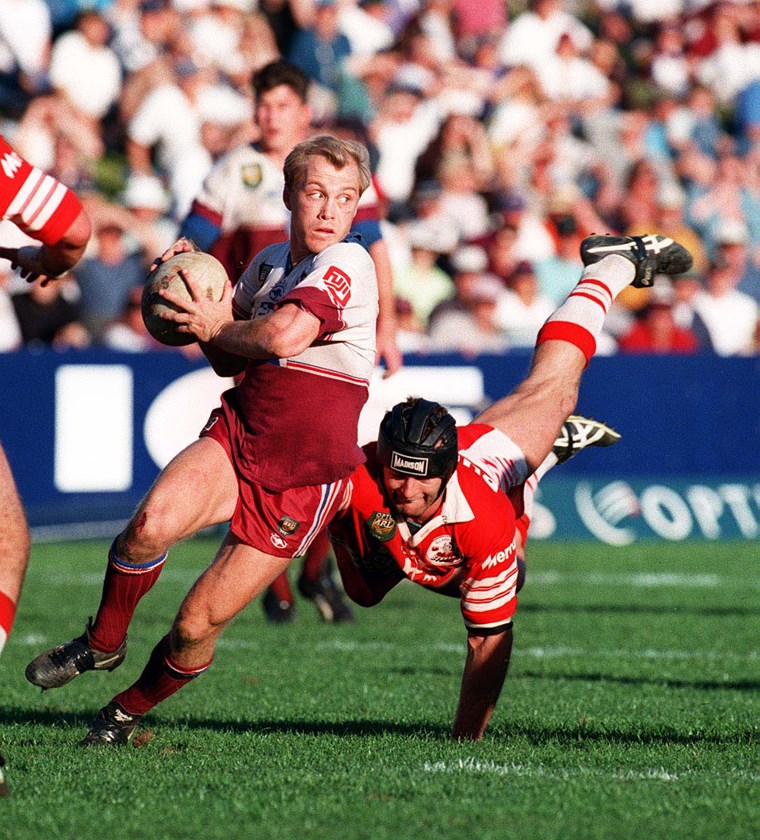 Geoff Toovey takes on the Steelers during his Manly playing days.