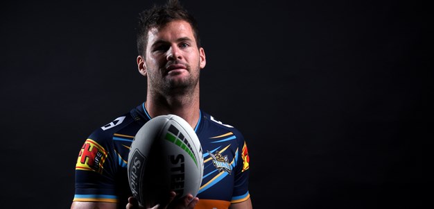 Don goes in to bat for old-school wingers