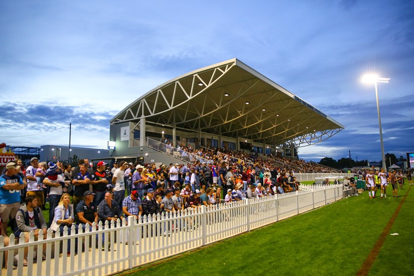 Rugby league fans at Scully Park.