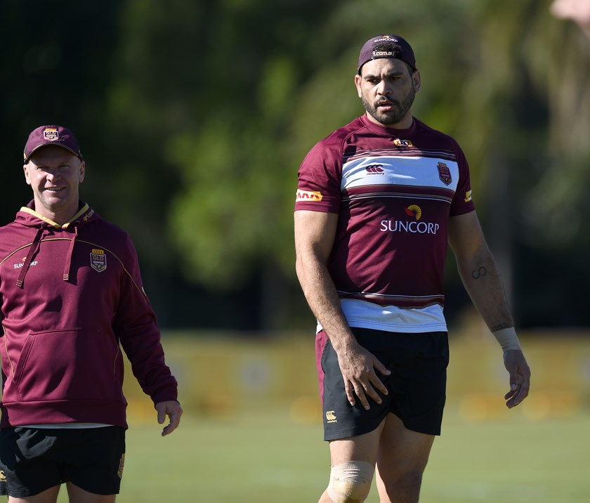 Maroons legend Allan Langer in camp with Greg Inglis in 2016.