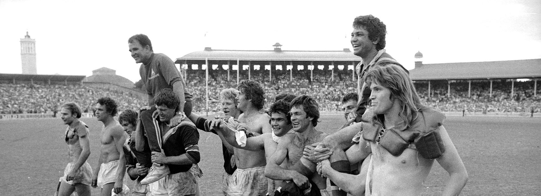 The Roosters celebrate the 1975 premiership.