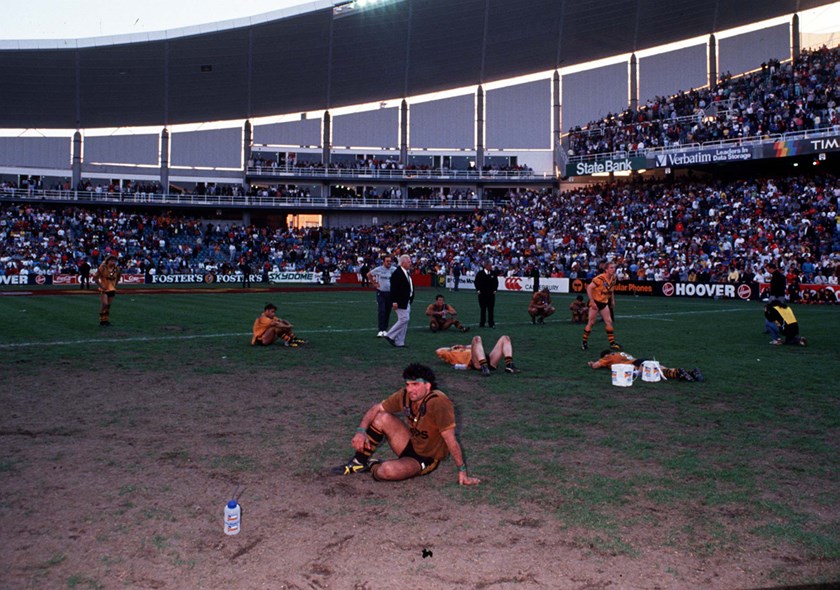 Beny Elias and his Balmain team-mates are gutted after the '89 decider.