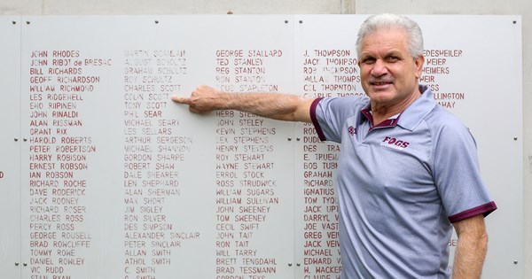 Colin Scott bravely battles depression after 21 days locked in room ...