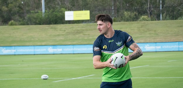 Scott to debut for Canberra amid NRL investigation
