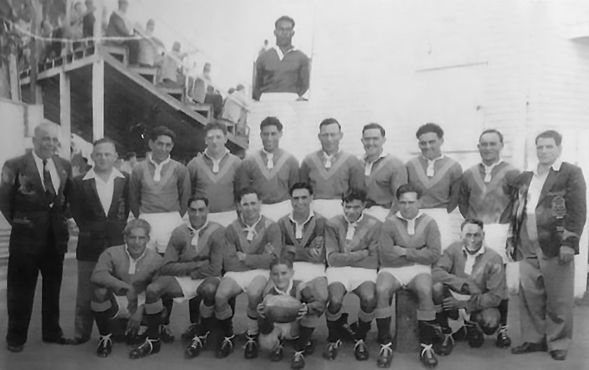 Bruce Olive (fifth from left, back row) starred for the Casino All Blacks alongside five brothers.