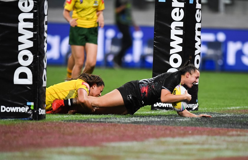 Try time for Raecene McGregor at last year's Nines.