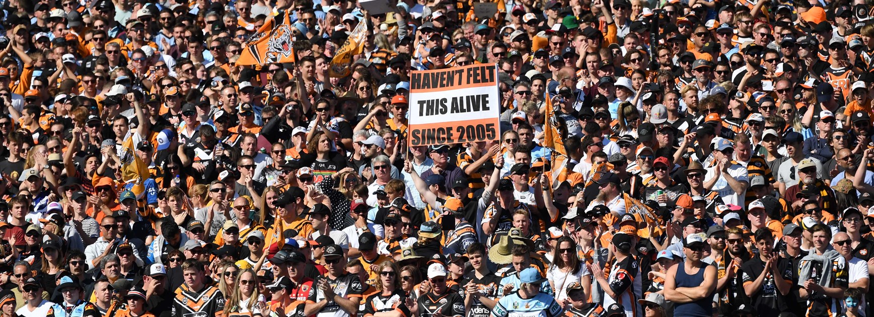 A full crowd at Leichhardt Oval.