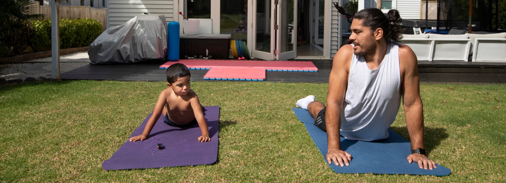 Tohu Harris with his son Harlan.