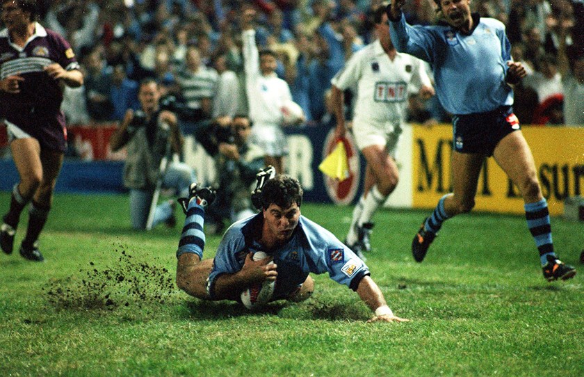 Bradley Clyde scores for NSW in 1992.