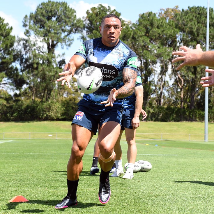 Official NRL profile of Tyson Frizell for Newcastle Knights NRL