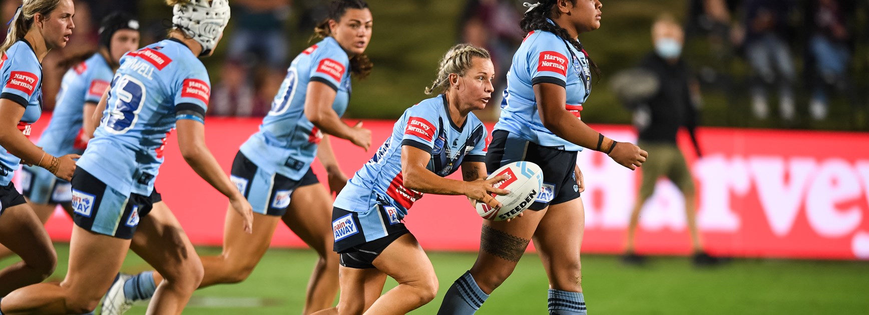 Kylie Hilder darts away for NSW in the 2020 Origin game.
